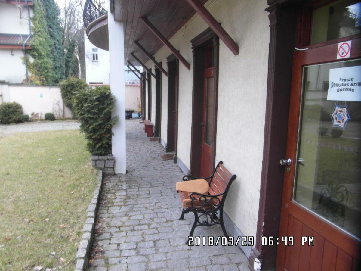 Iwona Hostel - Budget Rooms With Private Bathrooms Sopot Luaran gambar