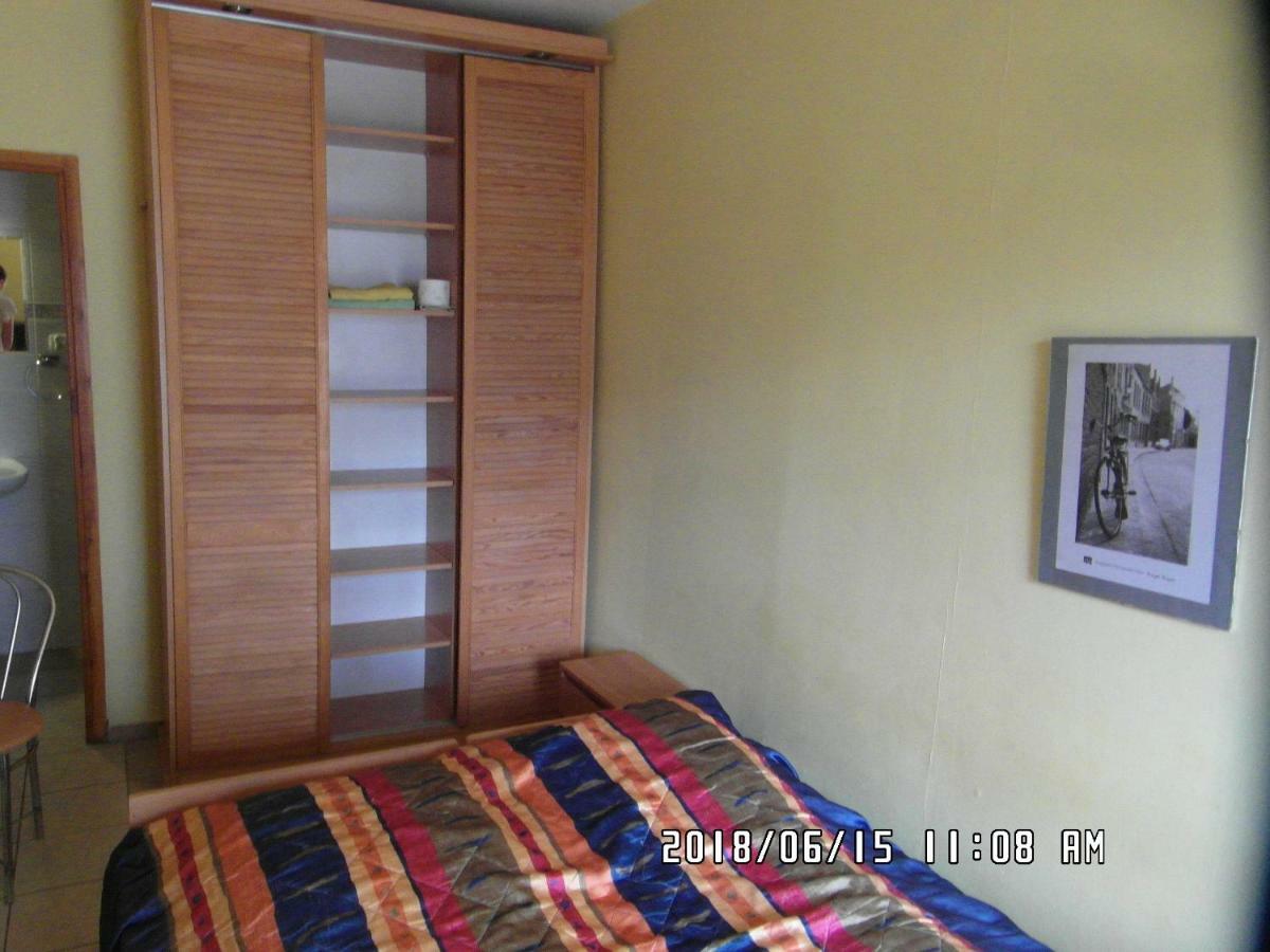 Iwona Hostel - Budget Rooms With Private Bathrooms Sopot Luaran gambar